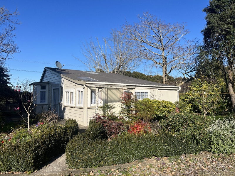 Image 1 of 18