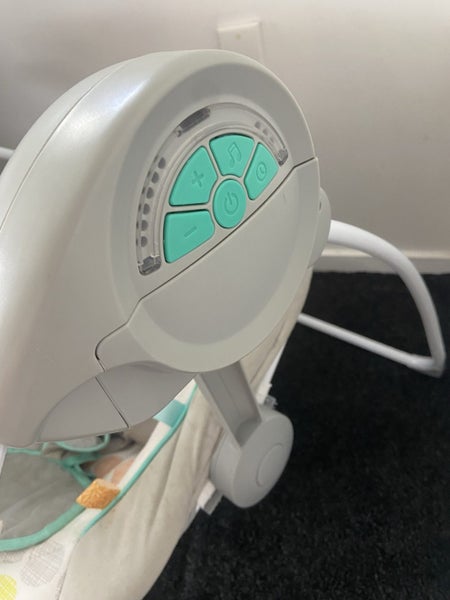 Fisher price baby swing Carousel 3