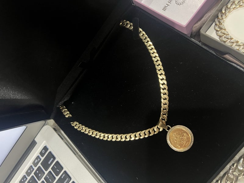 9CT 79.36G Chain + 14.7G full Soverign pendant Carousel 1