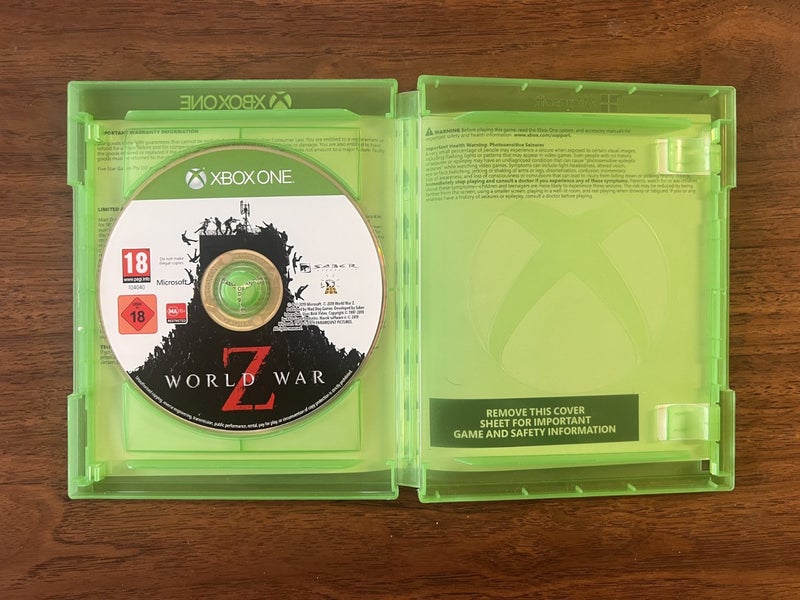 World War Z - Xbox One *Great Condition* Carousel 2