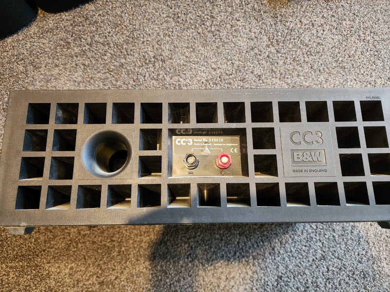 B+W CC3 centre speaker Carousel 2