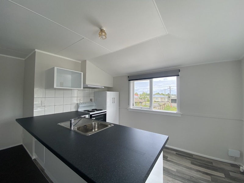 Image 1 of 11