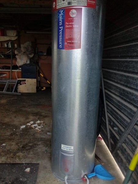 180L Hot Water Cylinder Carousel 2