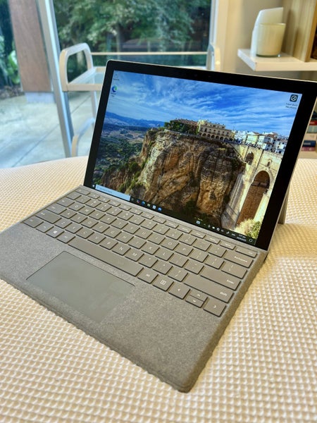 Surface Pro + Keyboard Carousel 1