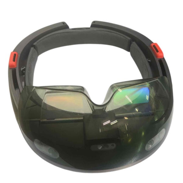 Microsoft HoloLens 1 - 1688 Carousel 2