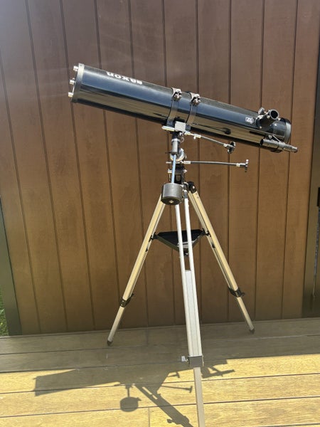 Saxon 1149-EQ Astronomy Reflector Telescope – Excellent Condition Carousel 1