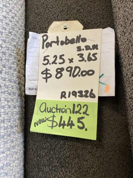 Auction 122- 5.25 x 3.65 metres, solution dyed nylon cut pile carpet Carousel 1