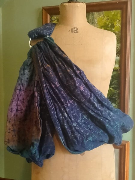 Beautiful Oscha Ring Sling Carousel 1