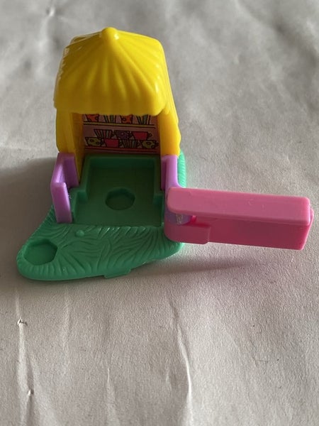 Vintage Polly Pocket - Polly's Magical Carousel part - ticket office? Carousel 2