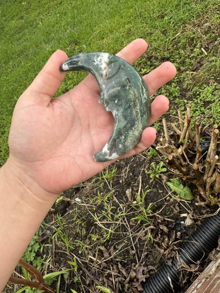 Stunning Moss Agate Moon $1 reserve Carousel 5