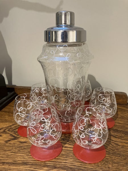 Art Deco red and white cocktail set Carousel 1