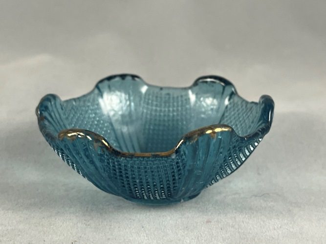 Vintage Blue Glass Trinket Dish Carousel 1