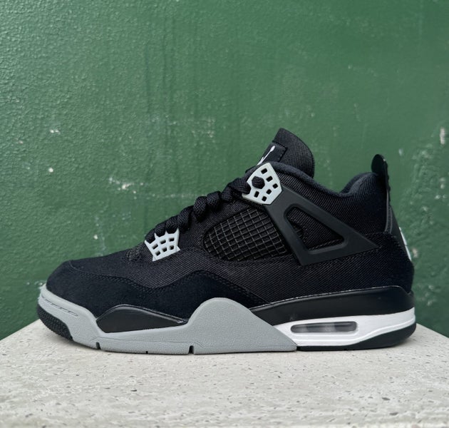 Jordan Air Jordan 4 Retro SE "Black Canvas" Carousel 1