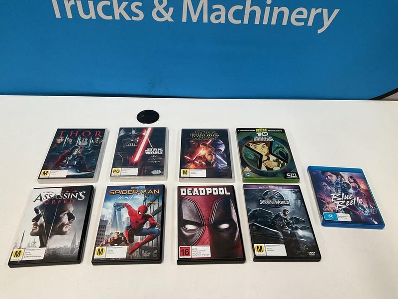8x DVDs and 1x Blu-ray Carousel 1