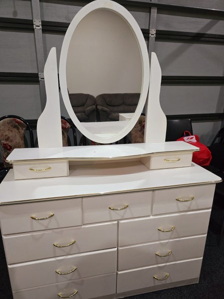Bedroom set Carousel 7