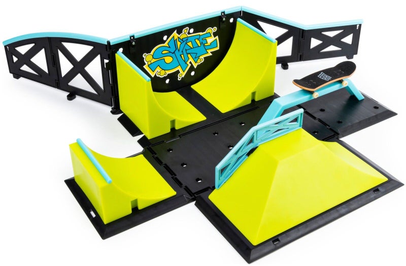 Tech Deck: Transforming SK8 Container - Playset Carousel 4