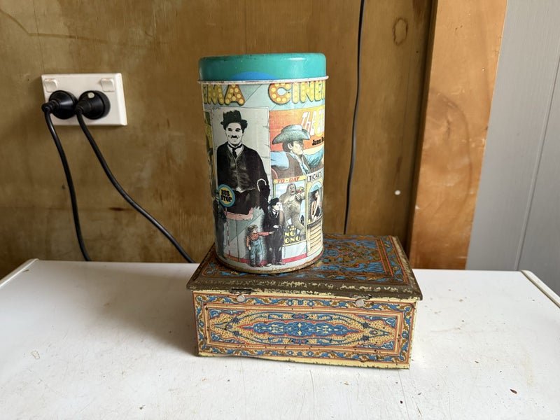 2 old tins Carousel 1
