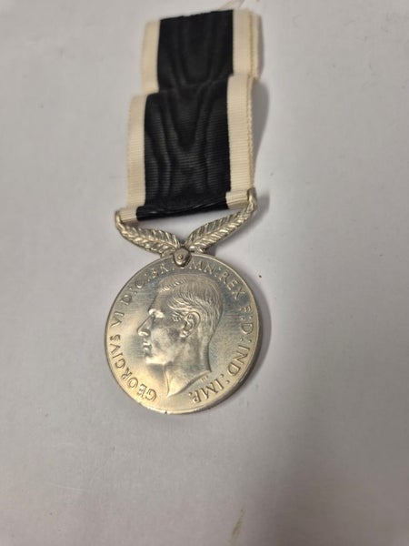 New Zealand War Service Medal Carousel 1