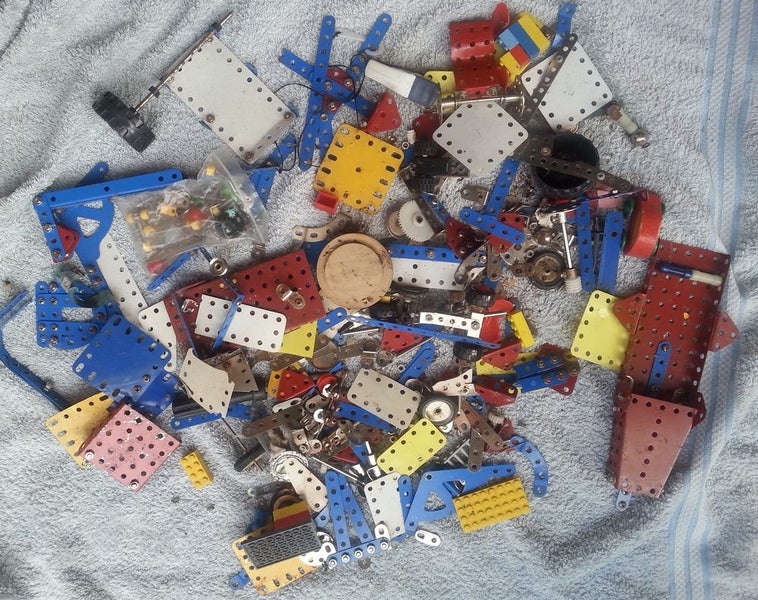 $1 reserve!!! - Vintage Meccano - $1 Reserve!!!! Carousel 1
