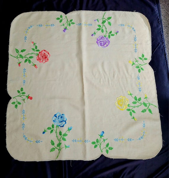 Vintage Linen Tablecloth Embroidered Roses Needs Crochet Border Carousel 2