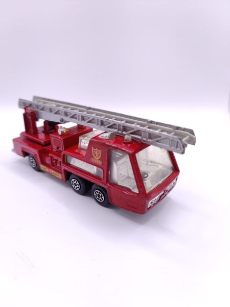 ML - 1973 Matchbox I Lesney - Superkings K-9 Fire Tender - 1:55 Scale - 2/2 Carousel 2