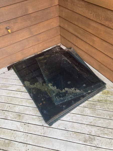 Glass sheets for balcony balustrade Carousel 1
