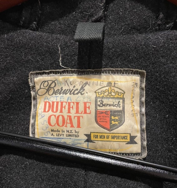 Mint (as new!) 1960s Duffel Coat -made in NZ 100% pure wool (BERWICK brand) Carousel 1