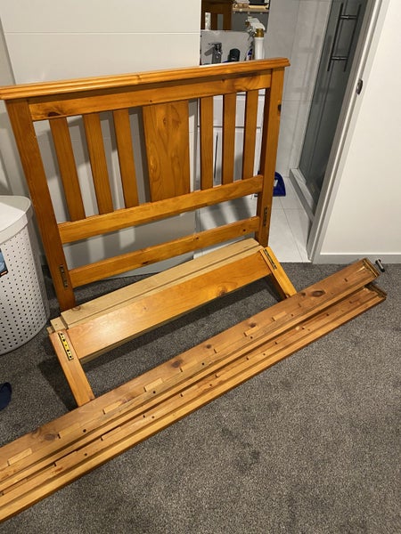 King single bed base and mattress Carousel 3
