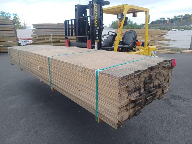 KEYLAND DECKING - 90 x 21mm H3.2 KD - GRIP TREAD - 924m - TS7236 Carousel 1
