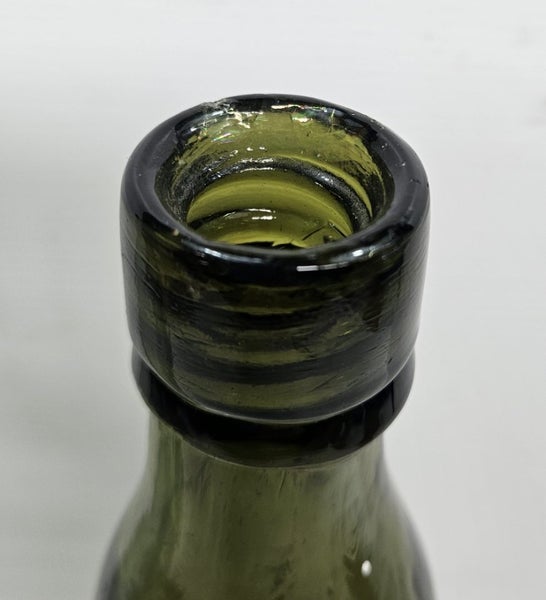 2 x North Island internal thread bottles Carousel 4