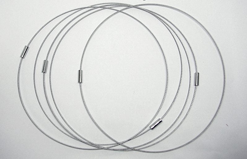 *$0.50 SALE* A SILVER STEEL WIRE NECKLACE Carousel 1