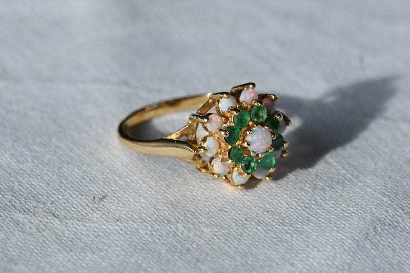 1970s Vintage 9 Carat Gold Emerald & Opal Floral Cluster Ring Carousel 2