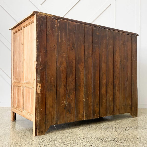A Vintage Blanket Chest Carousel 7