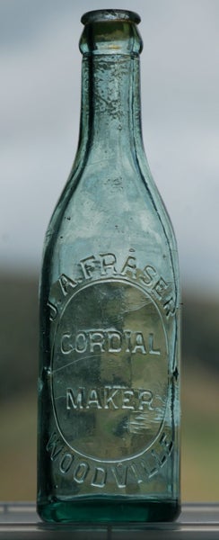 J A Fraser Woodville Manawatu Region 10oz Crown Top Aerated Waters Carousel 1