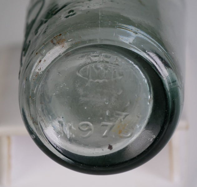 Sears & Lawrie Pukekohe 10oz Early Spun Top Crown Top Aerated Waters Carousel 6