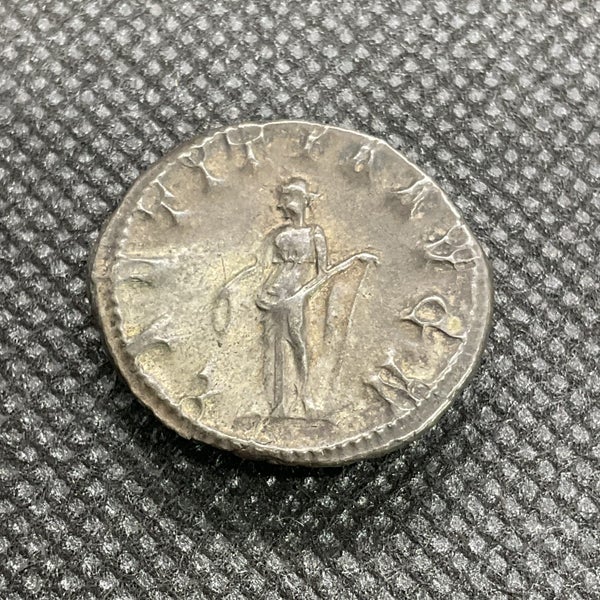 241-243 ANTONINIANUS - GORDIAN III LAETITIA AVG N SILVER ROMAN COIN Carousel 2