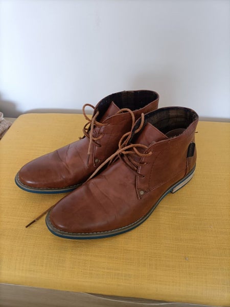 Tan Coloured Boots Carousel 1