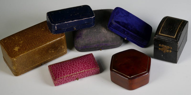 Collection of Antique & Vintage Jewellery Boxes - Incl. Kohn Auckland Jeweller Carousel 1