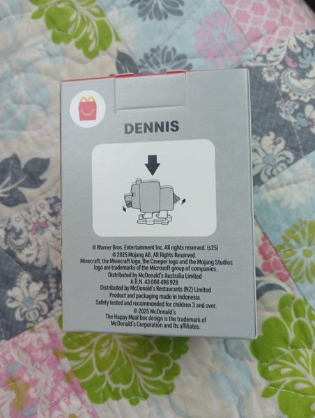 McDonald's MINECRAFT DENNIS TOY Carousel 2