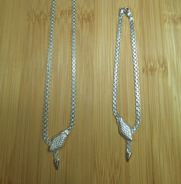 Jewellery Clearance - Beautiful Sterling Silver Snake Necklace & Bracelet Set Carousel 1