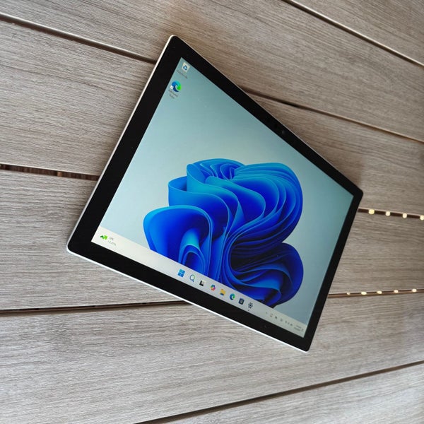 Microsoft Surface Pro 7 12.3' i5 10th Gen 8GB RAM 256GB SSD Win 11 Pro - Exce... Carousel 11