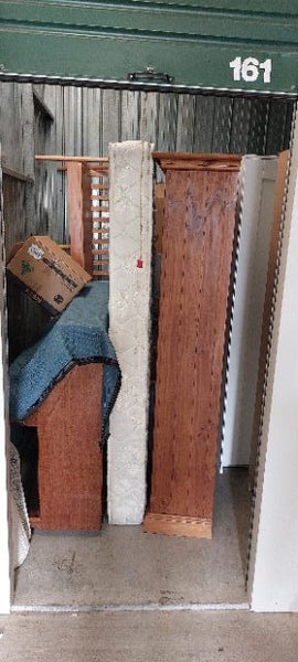 Contents of a storage Unit Carousel 1