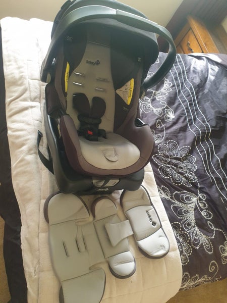 Safety First onBoard 35 Air 360 Capsule & Base Carousel 1