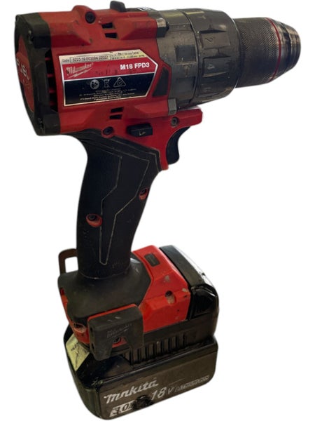 MILWAUKEE HAMMER DRILL Carousel 2