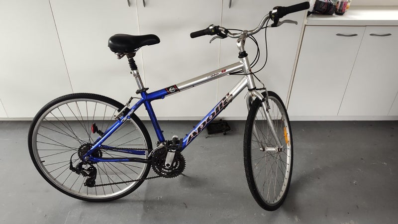 Road bike Carousel 1