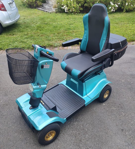 Unmatched ride comfort, with Sports Car suspension. Australian Designed and Eng. Carousel 1
