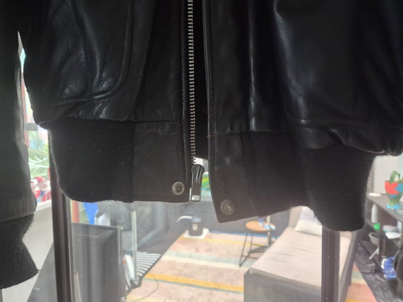 Black Leather Schott Bikers Jacket Carousel 4