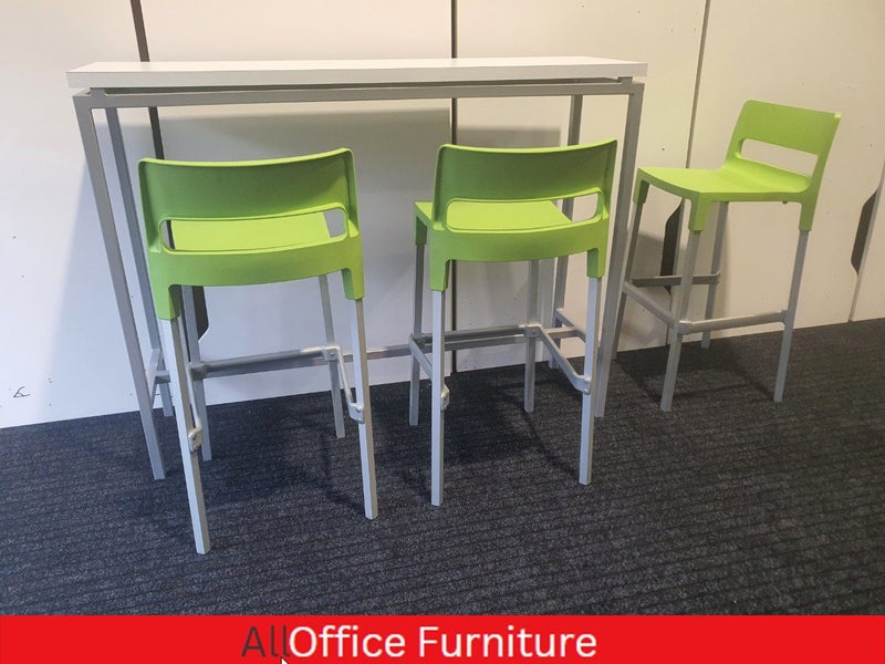 Breakout Table with 2 Stools Carousel 2