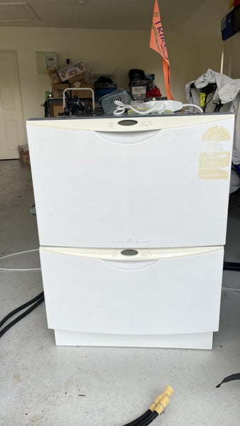 Fisher & Paykel Double Dishdrawer dishwasher Carousel 1