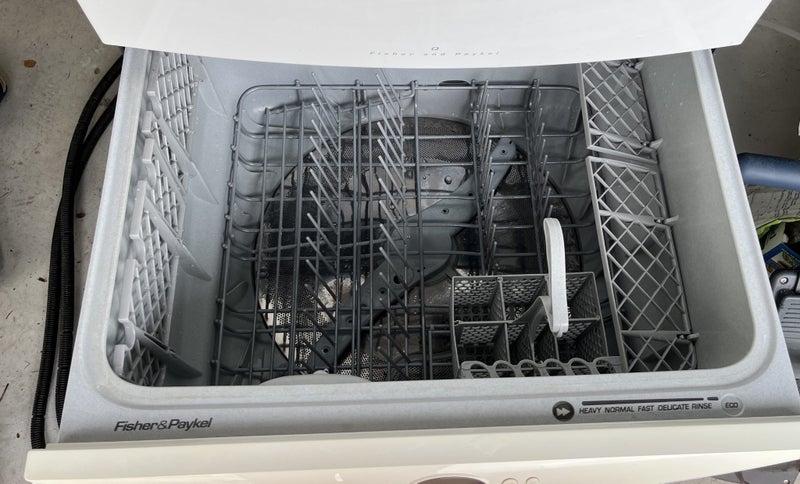 Fisher & Paykel Double Dishdrawer dishwasher Carousel 2